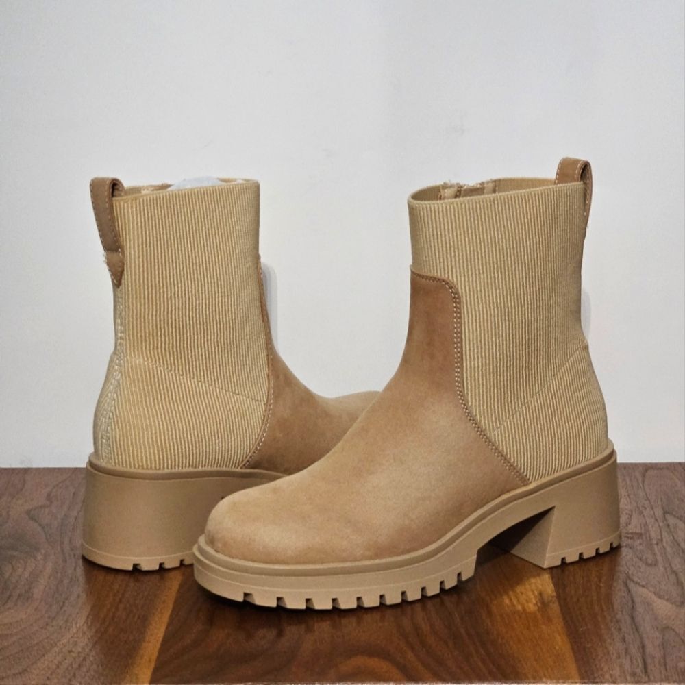 Sugar, Womens Booties in Light Tan. NWOT-Size/7.5